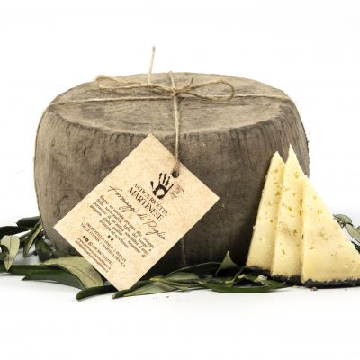 Pecorino ubriaco al vino primitivo