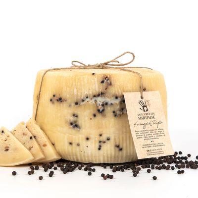 Pecorino barricato paglia e fieno