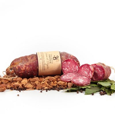 Salame leggermente piccante martinese a staffa